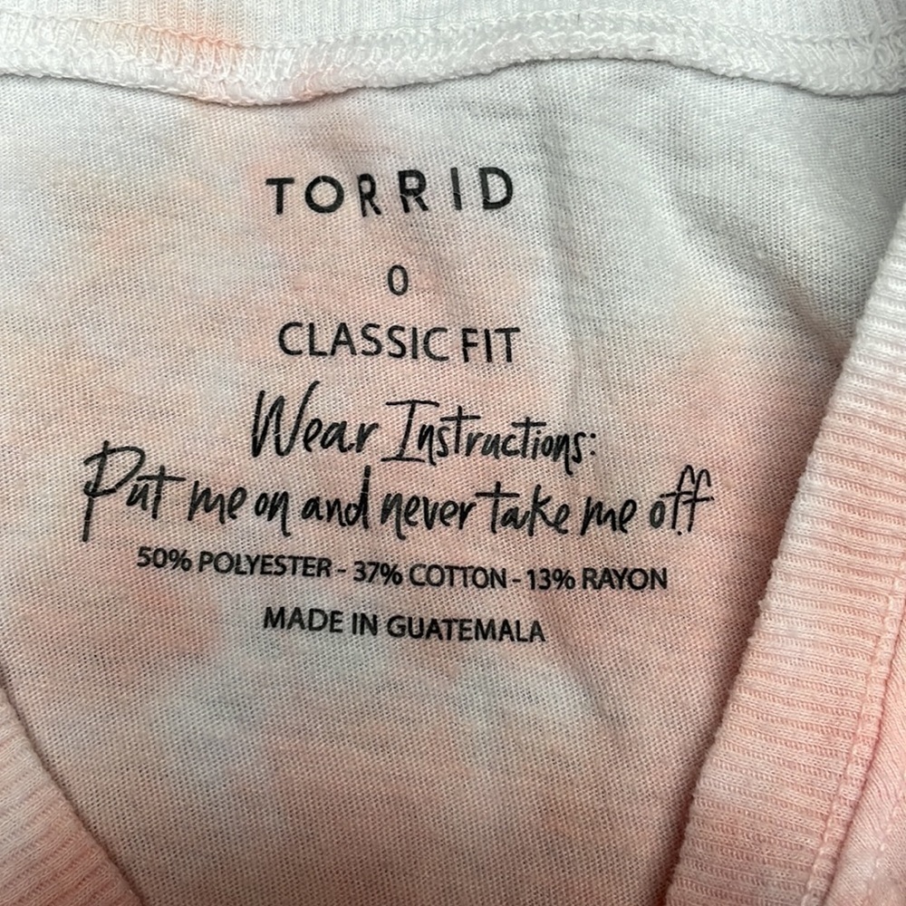 Torrid Classic Fit tie-dye short sleeve tee - Picture 5 of 9